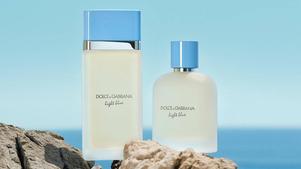 DOLCE & GABBANA 淺藍男性淡香水 50ML／$2,980；100ML／$3,900 ；DOLCE & GABBANA 淺藍女性淡香水 50ML／$3,500；100ML／$4,600