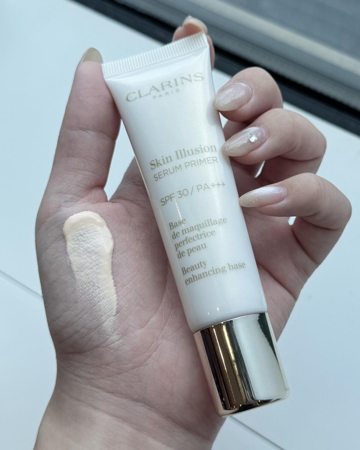 克蘭詩 蘋果光妝前精華乳，30ml NT1,800 