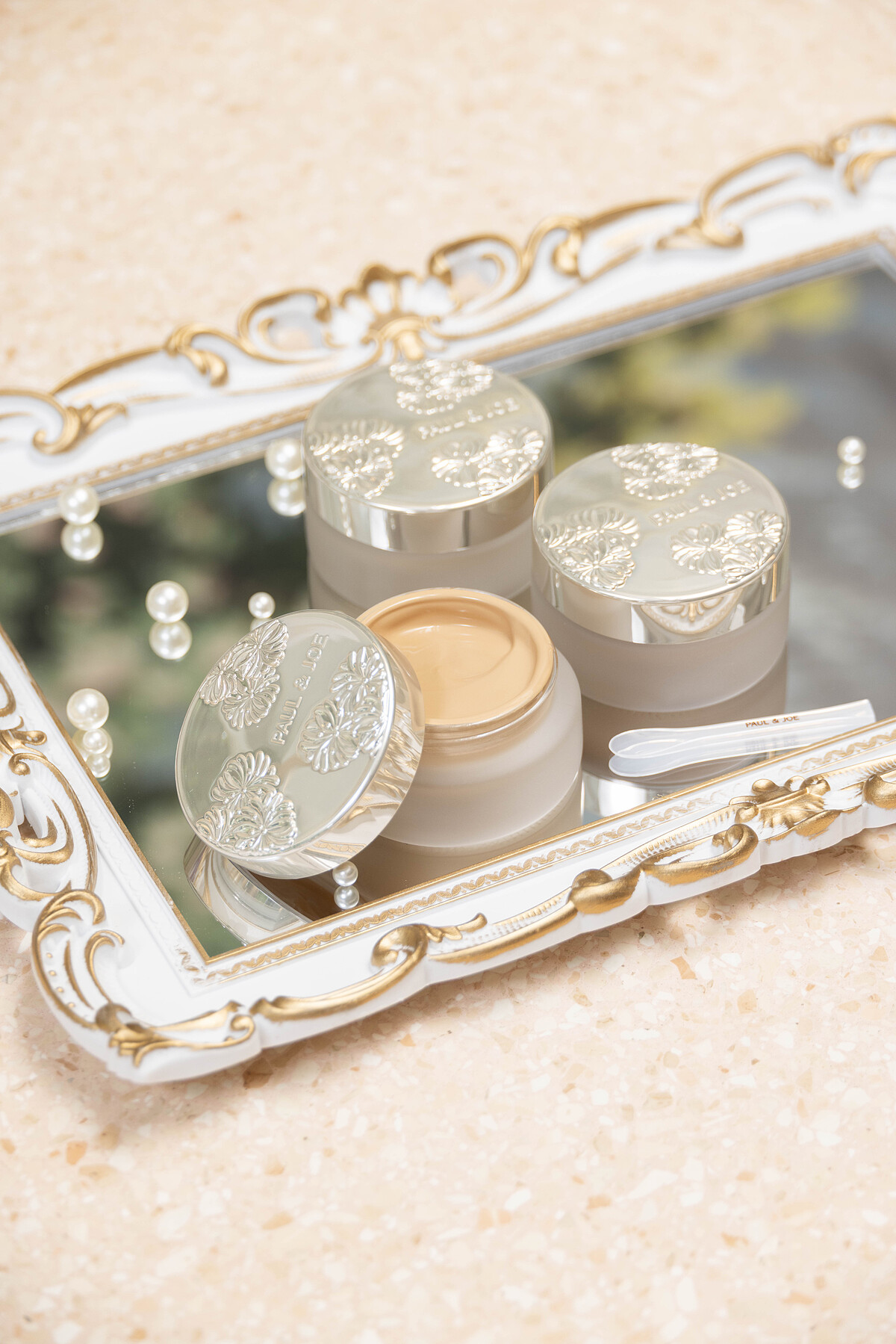 PAUL＆JOY 糖瓷珍珠粉底霜，30g NT2,470