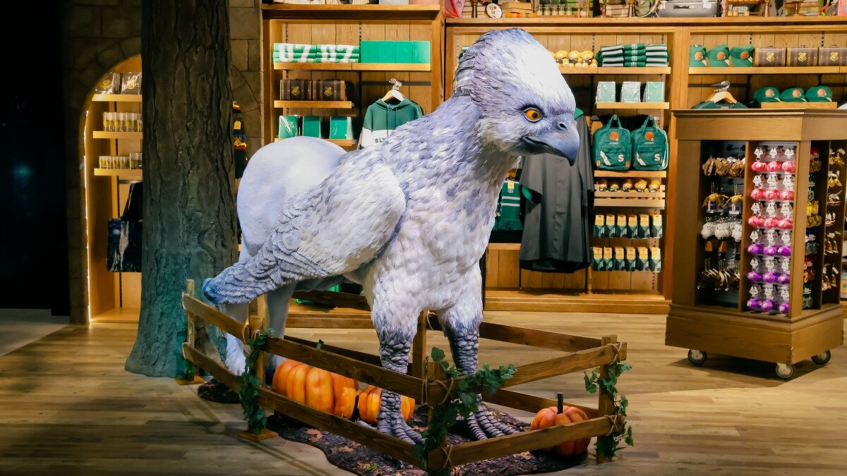 哈利波特原宿旗艦店以「鷹馬巴嘴」作為吉祥物