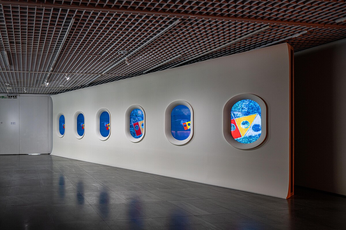 李鈺淇《把我的眼睛沉入你的眼睛》，北師美術館提供，攝影：dulub studio