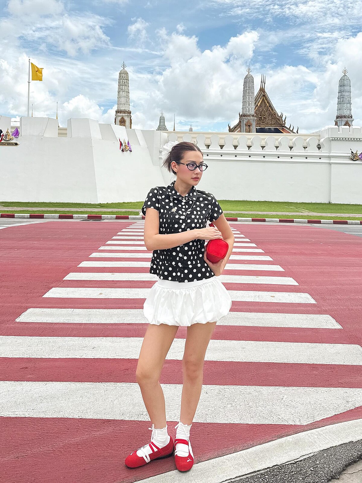 PUMA Speedcat 搭配泡泡裙,展現 Blokette 風格