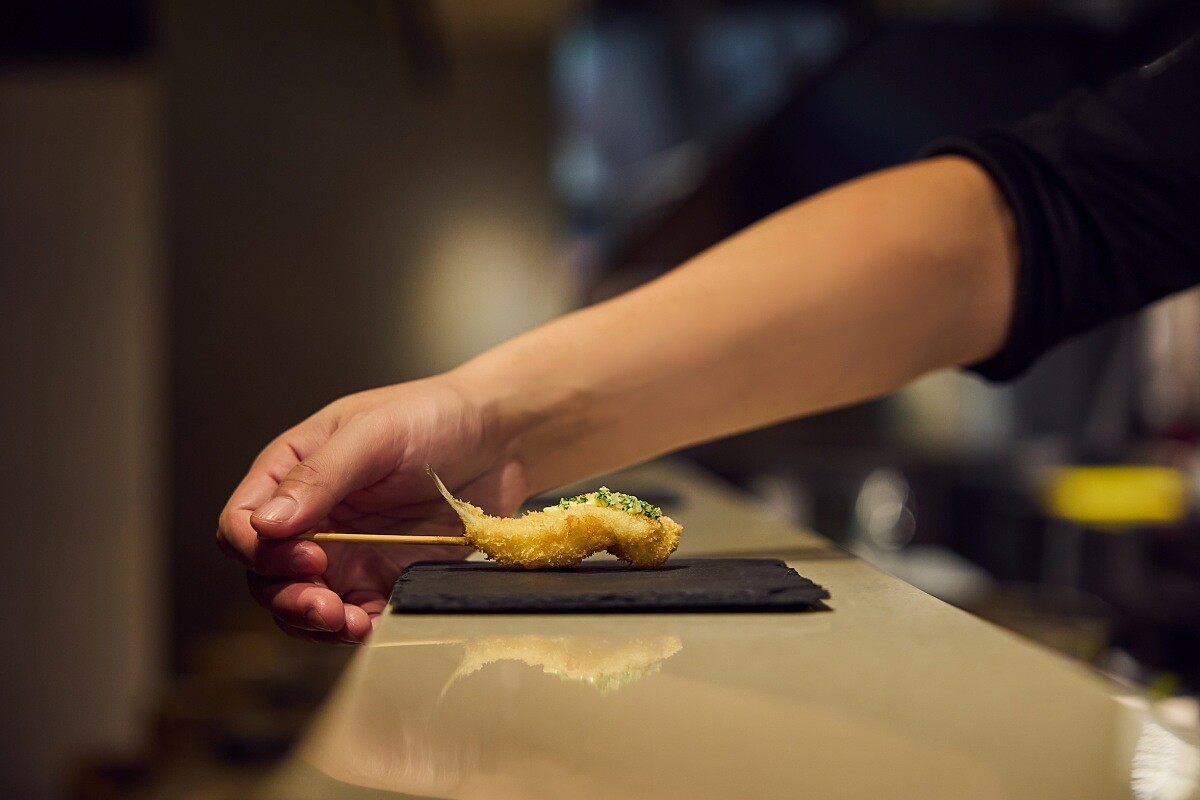 炸串代表了「街頭的日常滋味」。