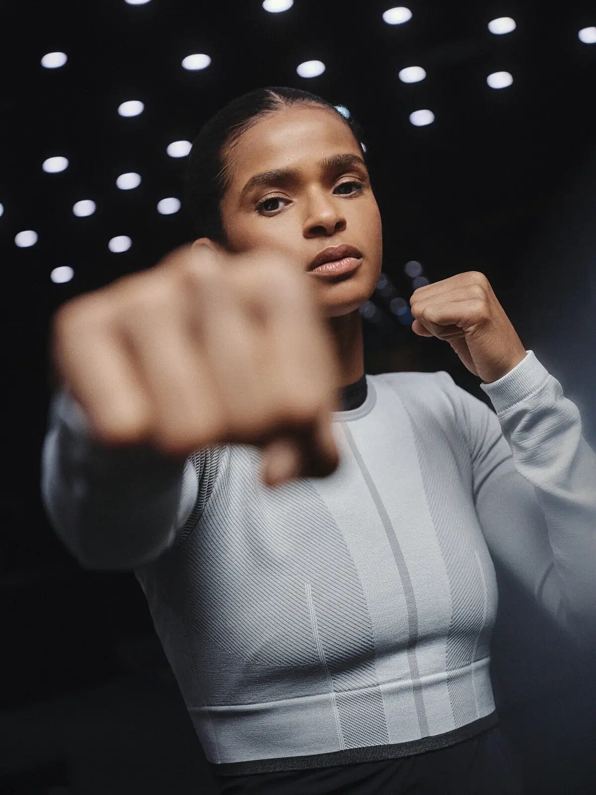 來自索馬利亞的拉姆拉．阿里（Ramla Ali），是第一位代表索馬利亞參加奧運的女拳擊手。