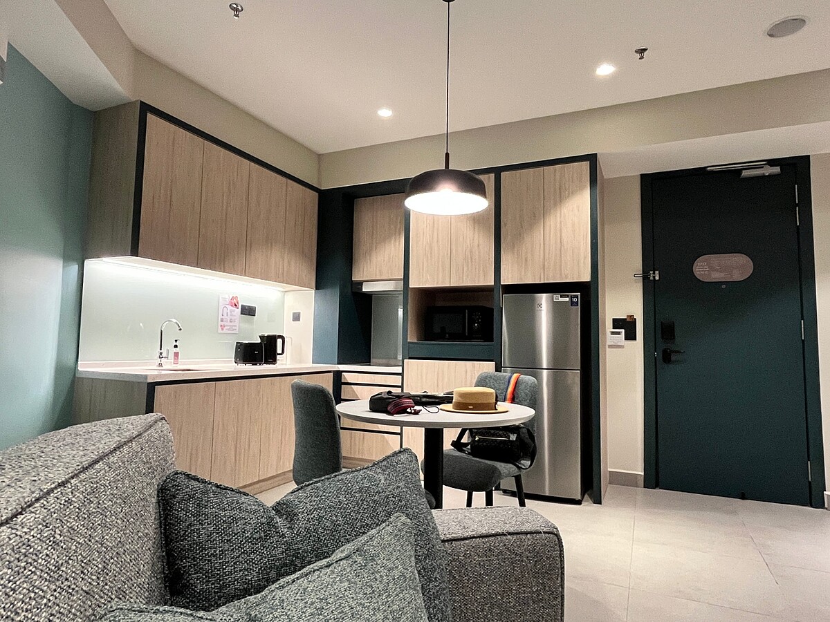 房間自帶小廚房與簡易廚具