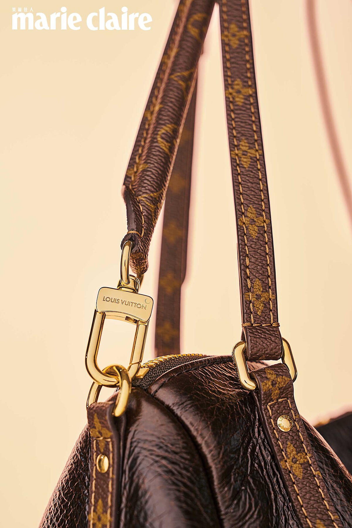 Louis Vuitton Express 包款融合 Speedy 的柔軟與 Keepall 的結構