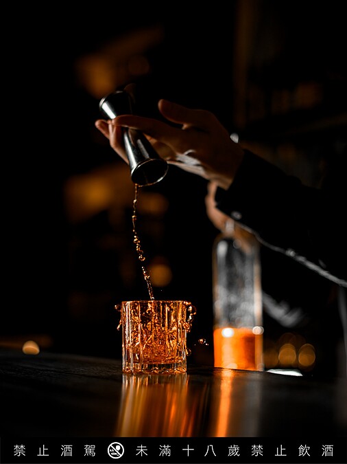 從智慧調酒到虛擬調酒師，AI 正在改寫你對調酒的體驗。