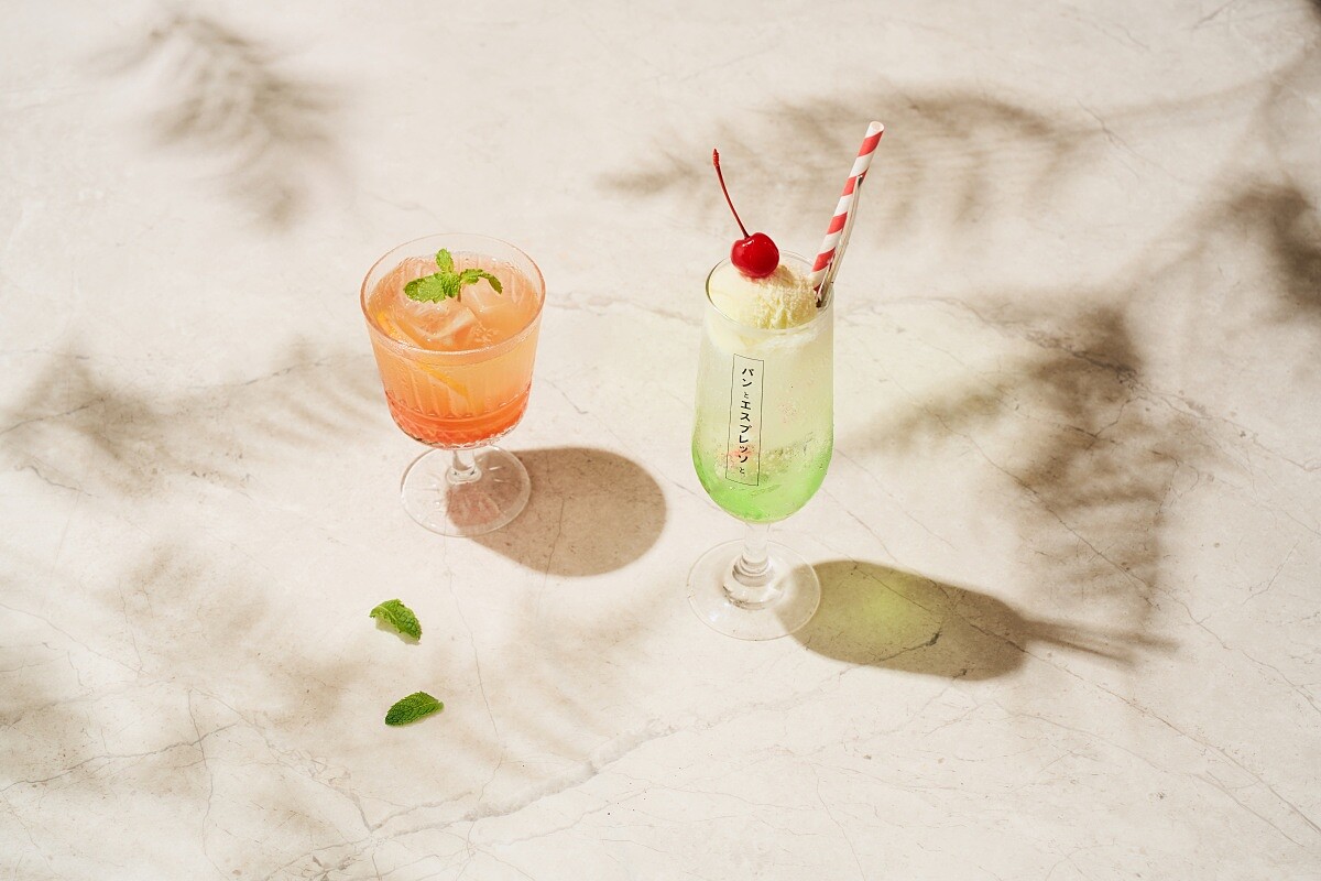 日本昭和風的「奶油蘇打」。