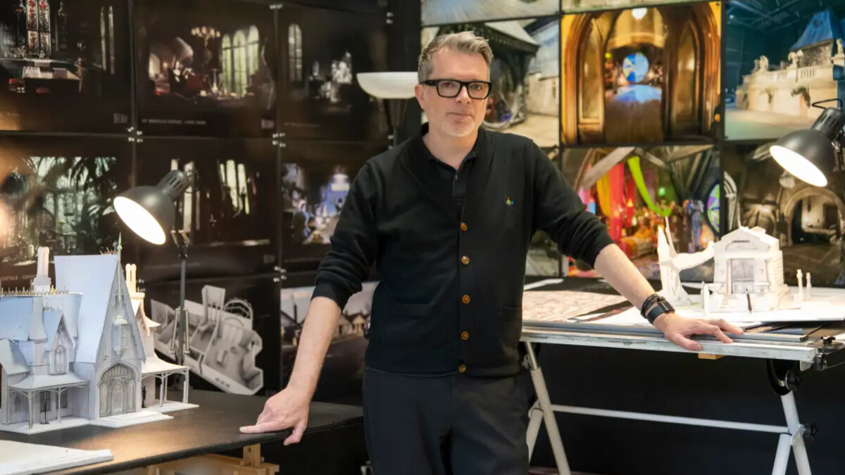 《星期三2》第二季線上看，美術設計Mark Scruton深度揭秘，魔鬼藏在細節裡，每一個畫面都是戲！