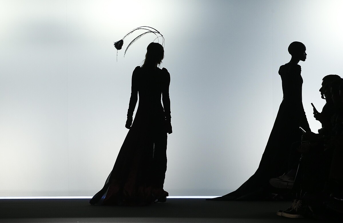 Ann Demeulemeester2020秋冬系列。