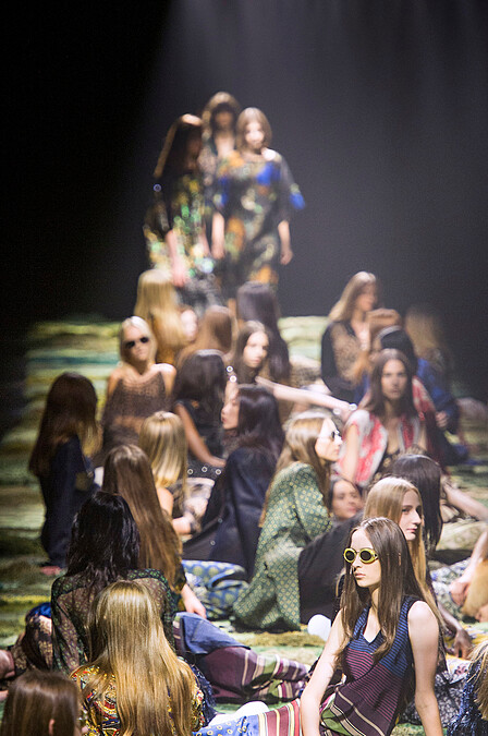 Dries Van Noten S2015春夏系列作品。