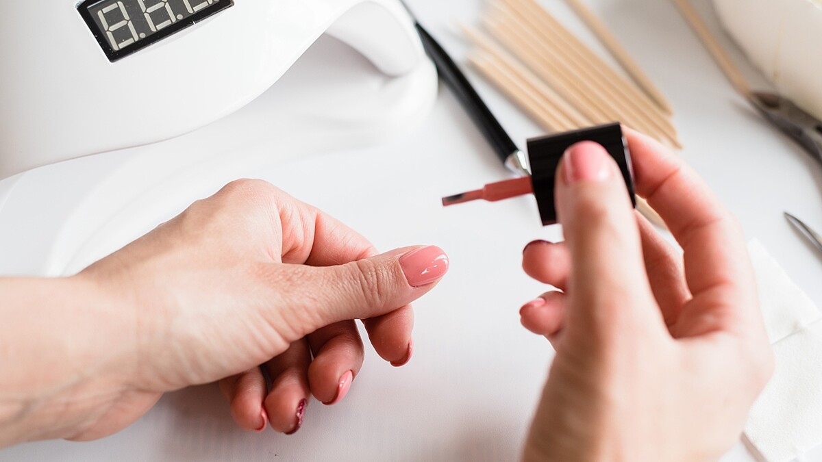 歐盟9月禁用凝膠指甲油成份TPO，美甲師、消費者如何應對？