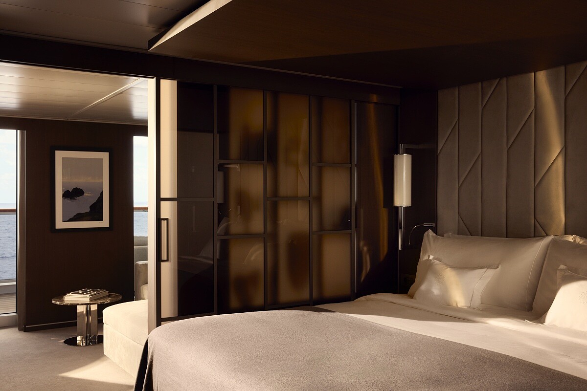 Premier Penthouse。