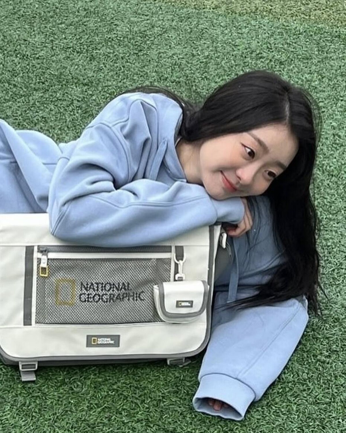 Photo/ IG @d_a___m_i