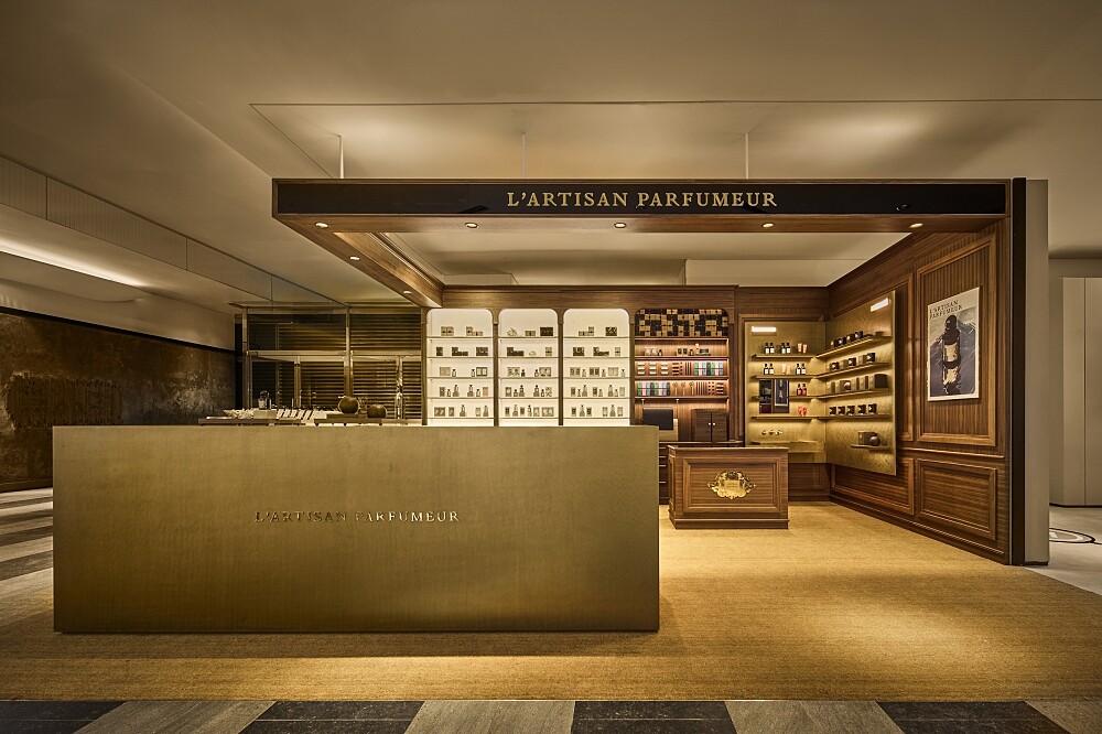 L&lsquo;Artisan Parfumeur 阿蒂仙之香台北 新光三越信義新天地A11形象店店景。