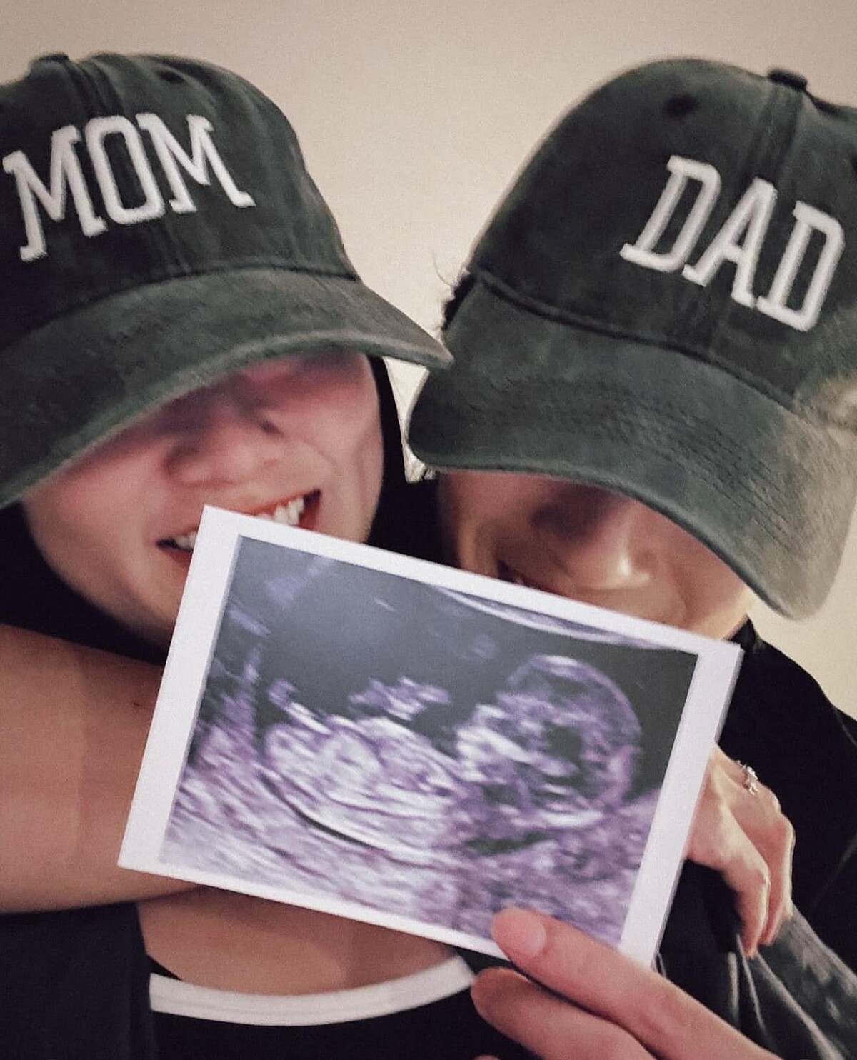 婁峻碩當爸了！宣布老婆焦凡凡懷孕