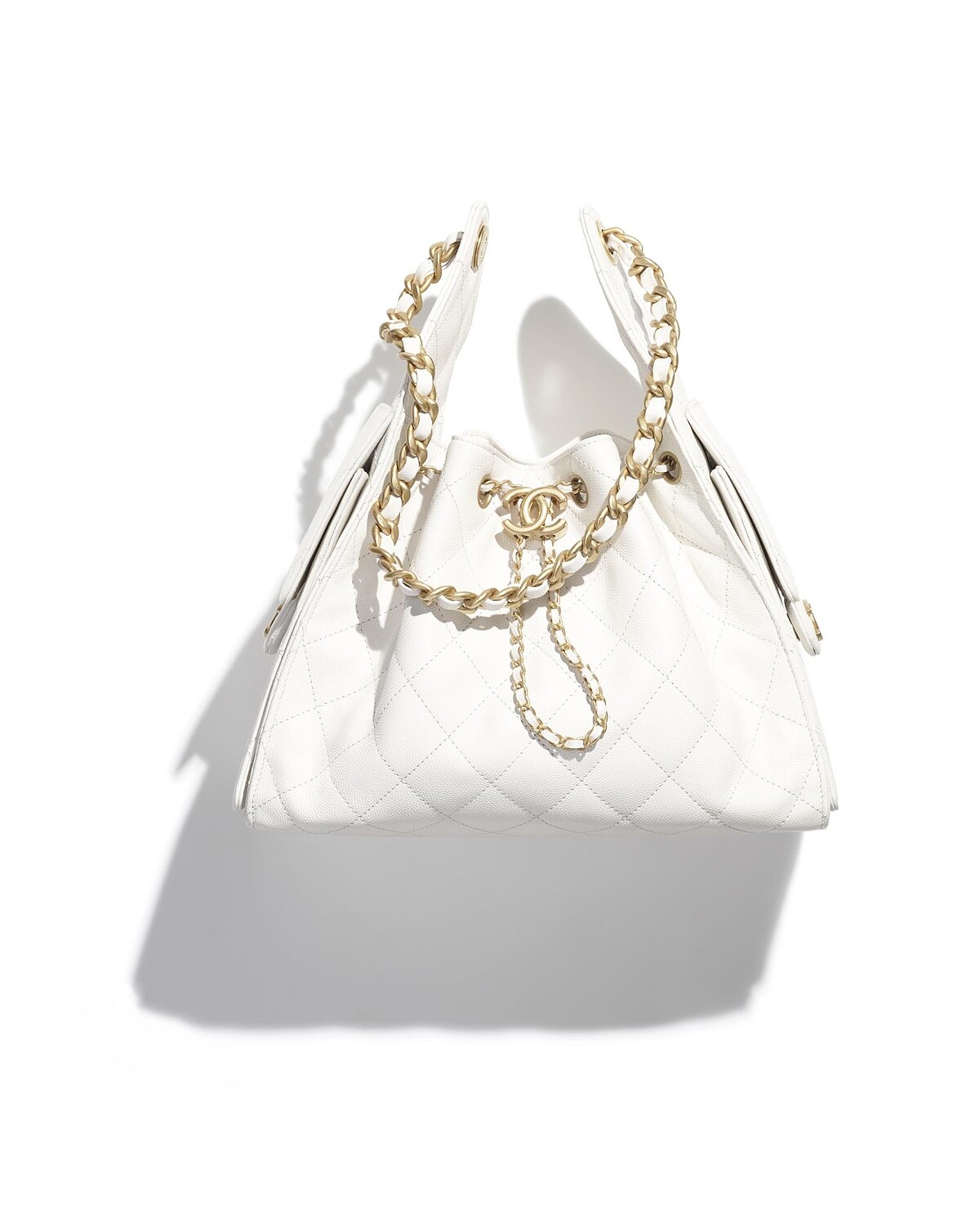 香奈兒2025隆重推出新的包款：Chanel 25包包。