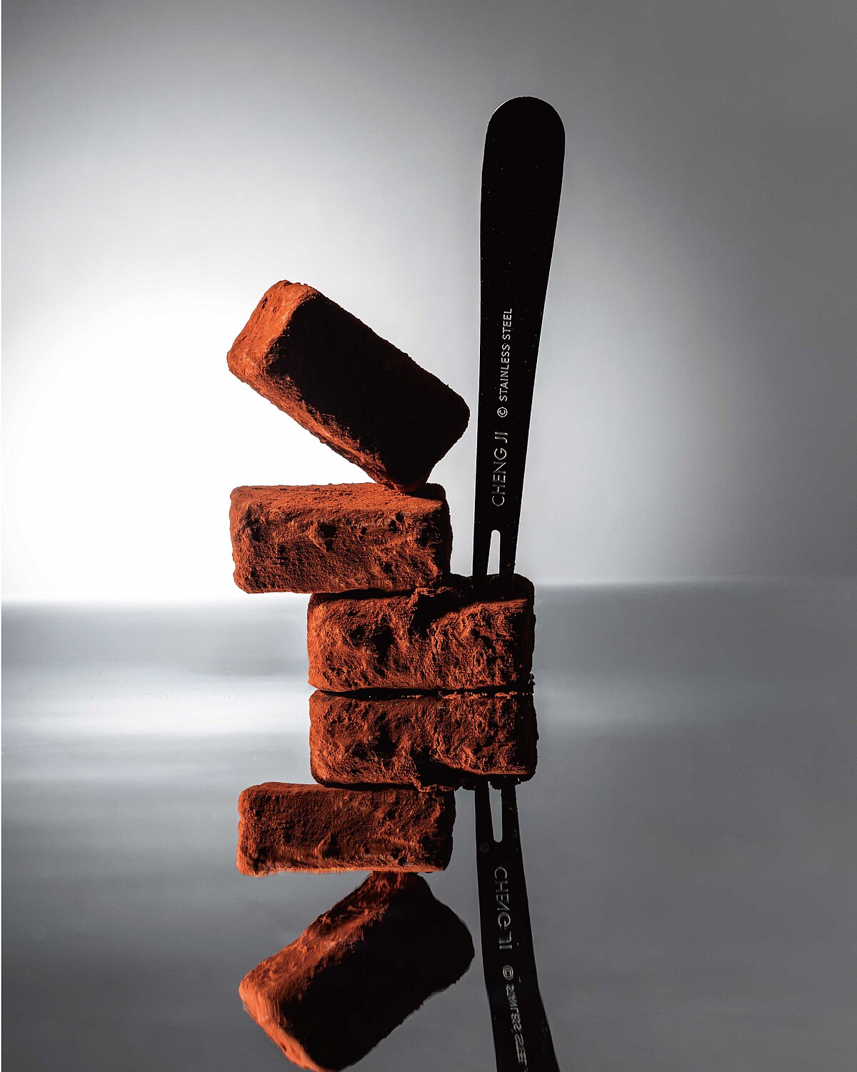 承繼 CHENG JI 全新力作「Truffle Brownie生巧克力布朗尼」