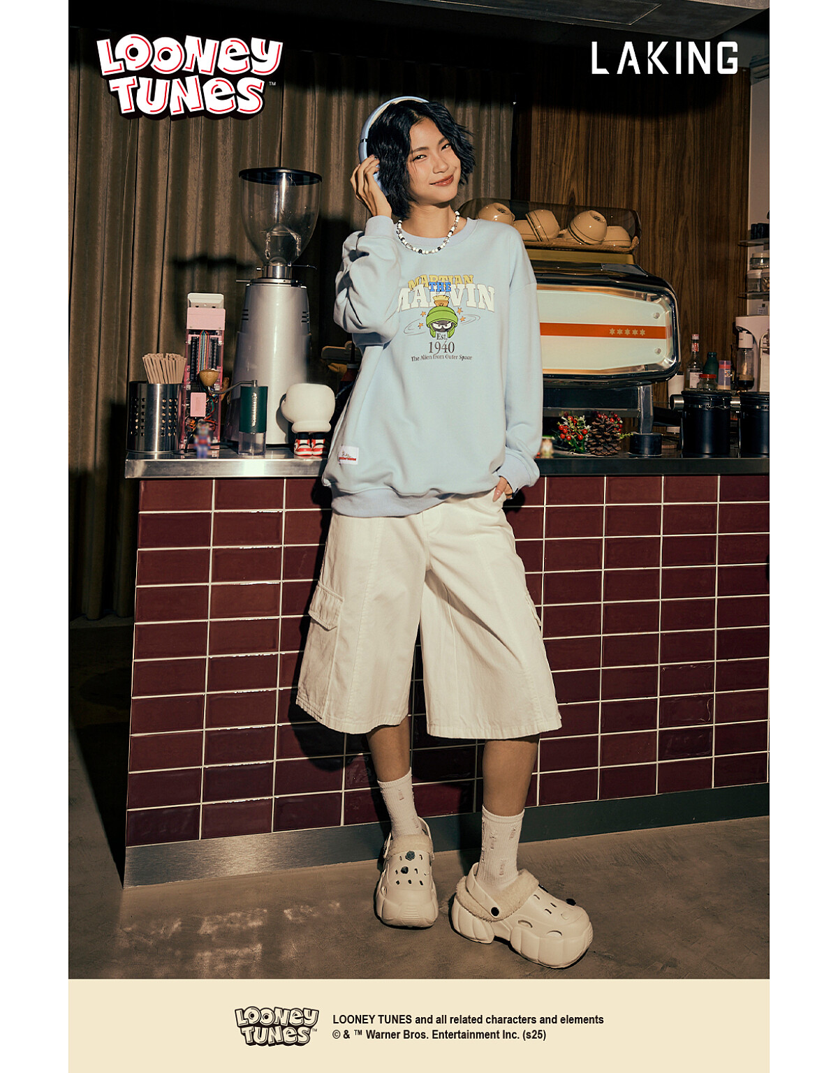 （上）大傻貓毛衣、（下）火星人瑪文衛衣