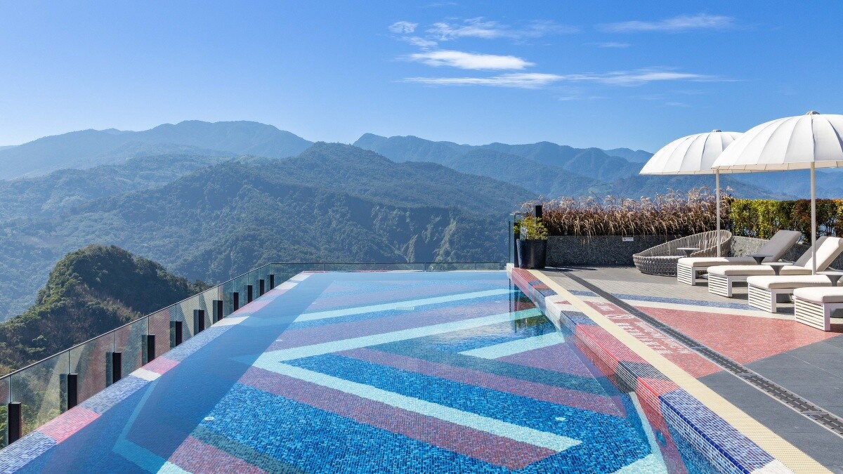 阿里山英迪格酒店擁有山區唯一無邊際泳池