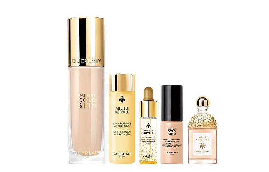 組合內容：24K純金光透精華粉底0N (正貨)．24K純金光透精華粉底5ml．皇家蜂王乳平衡油3G 5ml．皇家蜂王乳蜜露15ml．花草水語 晨霧玫瑰淡香水7.5ml