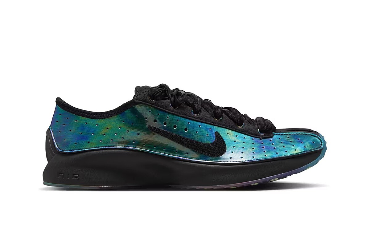 Tomo Koizumi x Nike Air Superfly 球鞋側面，多彩外底和替換式魔鬼氈 Swoosh