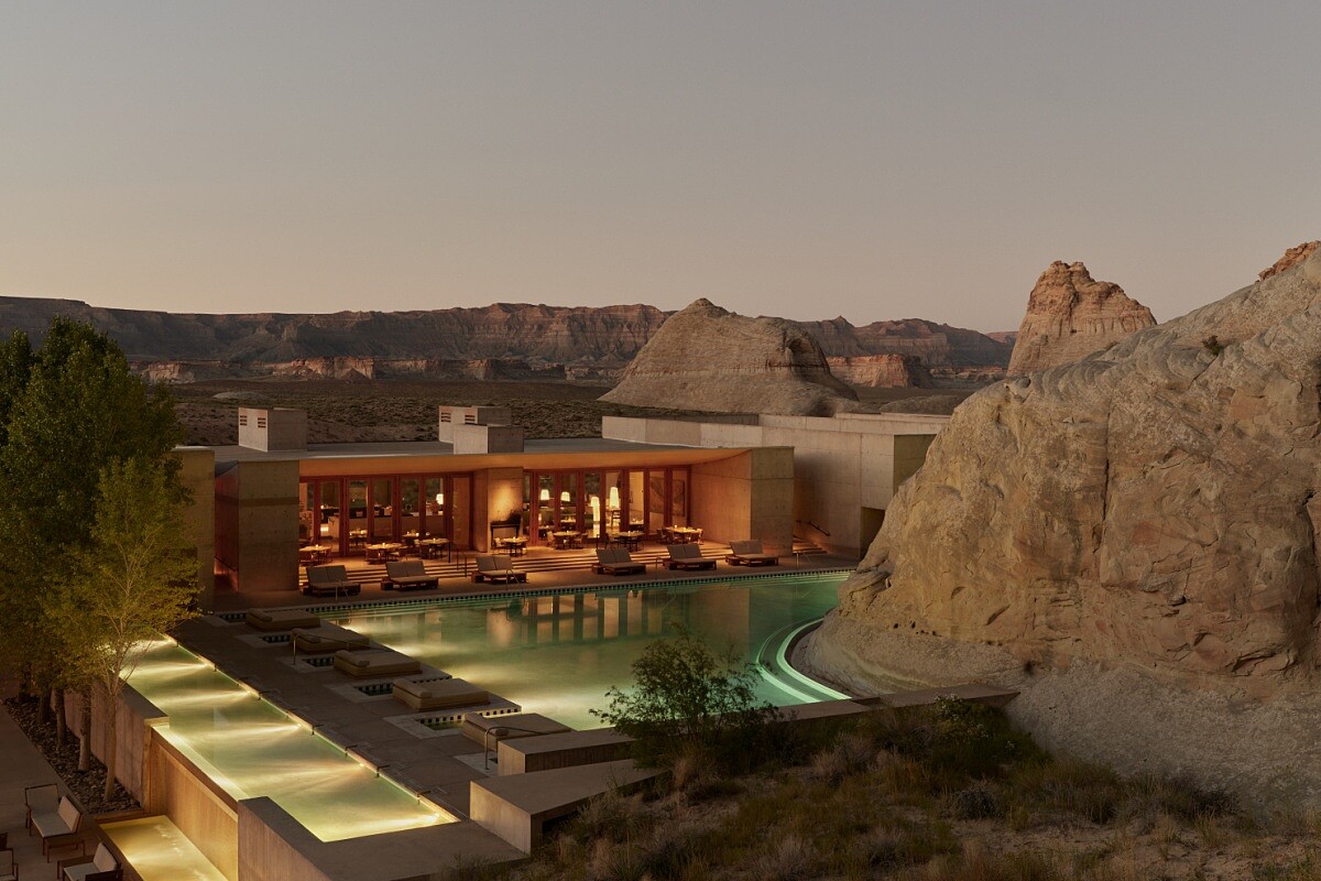 融合自然環境的人造建築。