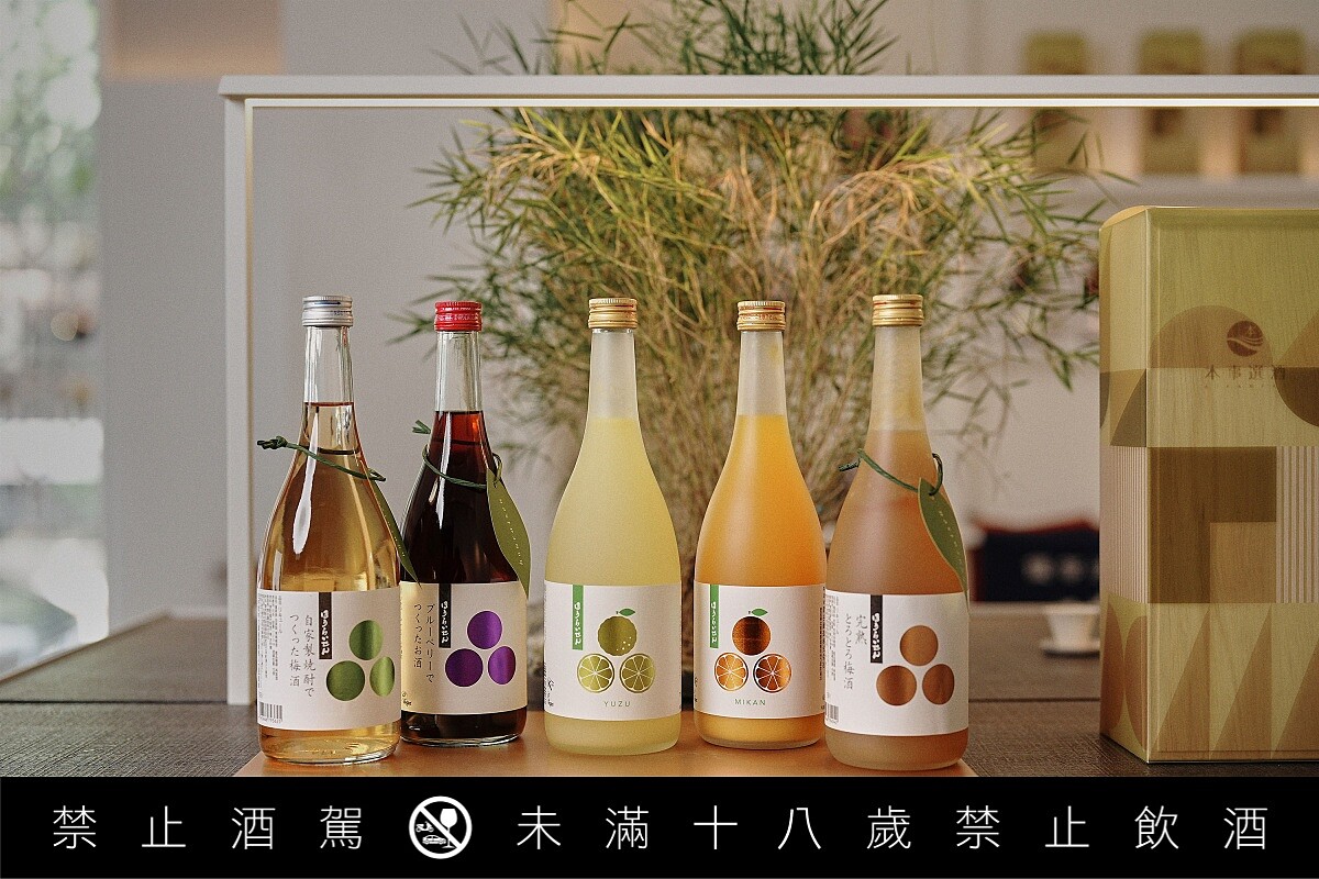 名古屋百年酒廠關谷醸造的系列果實酒。