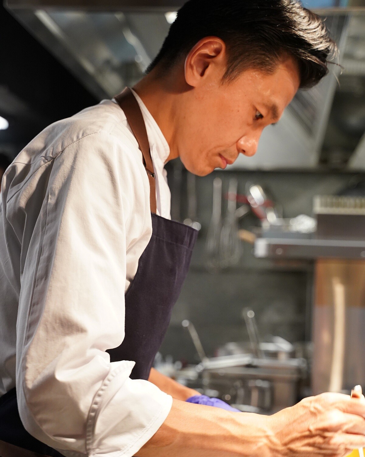 Chef Leo 就讀於享有盛名的「Paul Bocuse」廚藝學院。