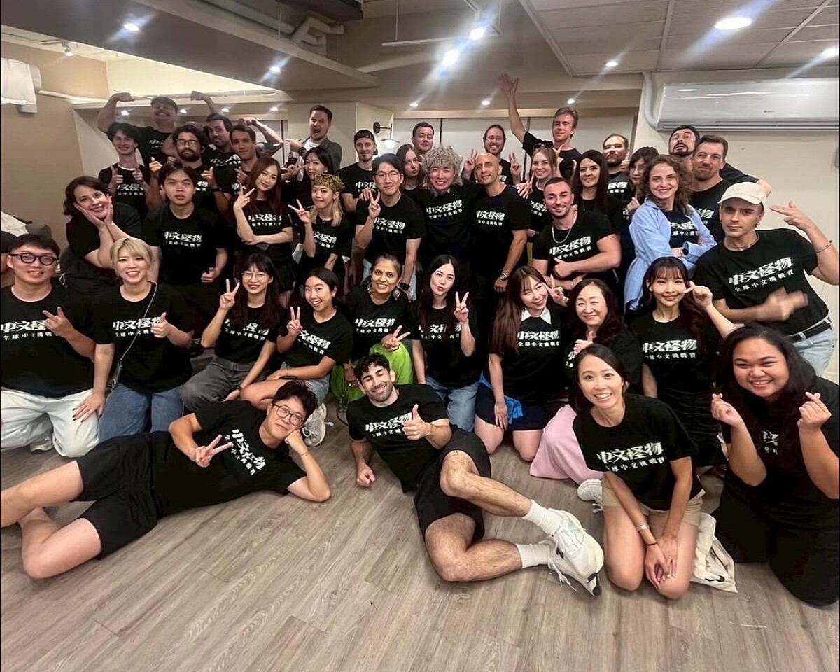 《中文怪物》節目邀請了大量的 YouTuber、KOL、演員與藝人作為參賽者。