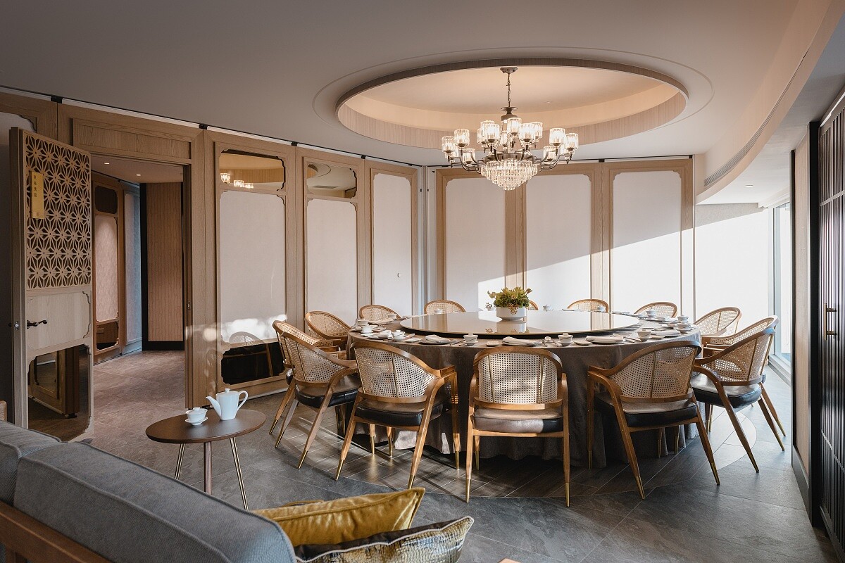 粵菜餐廳「朧粵」包廂空間。