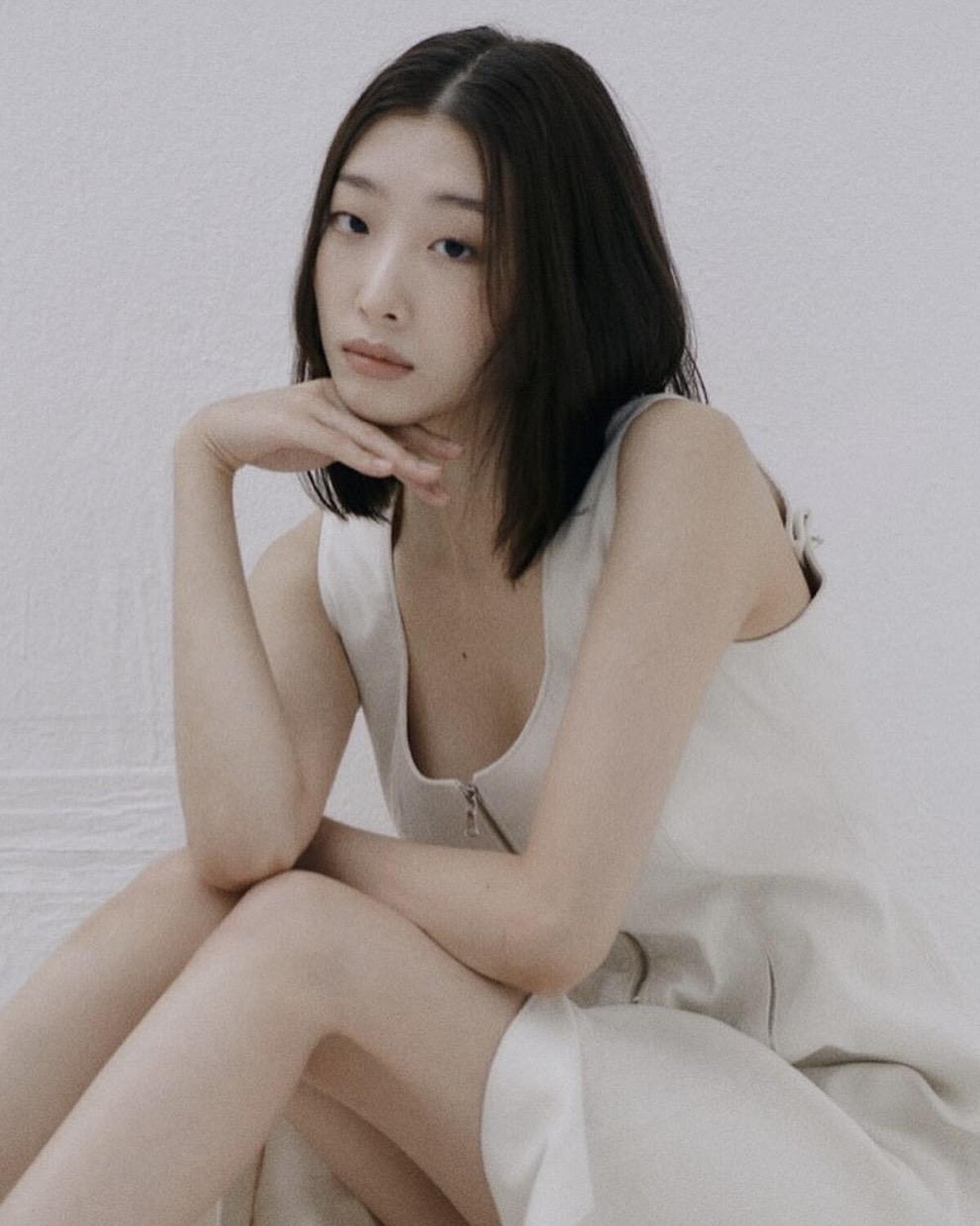 柳茶憐的鎖骨內彎短髮造型