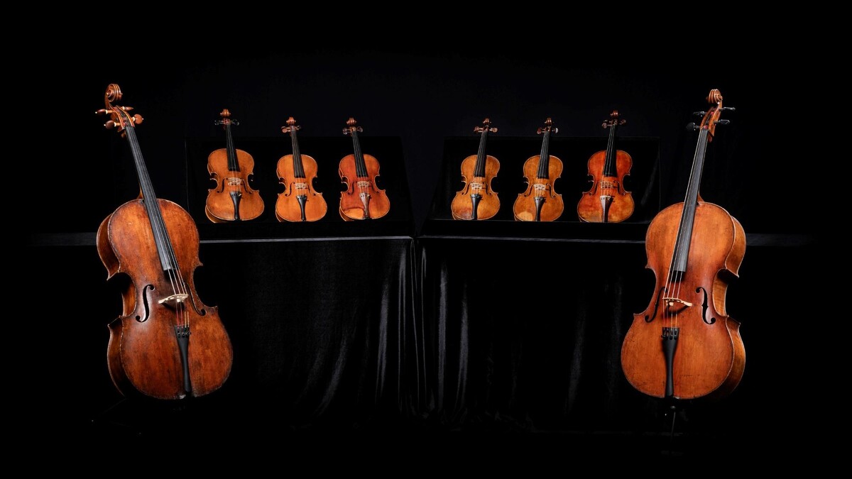2025奇美音樂節，8把18世紀法國重點製琴家名琴於「提琴炫技、交響輝煌」音樂會登場。奇美博物館提供