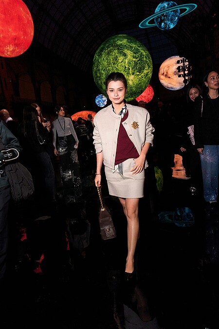 泰國人氣女星Becky也來到巴黎大皇宮參加這場星際大秀。