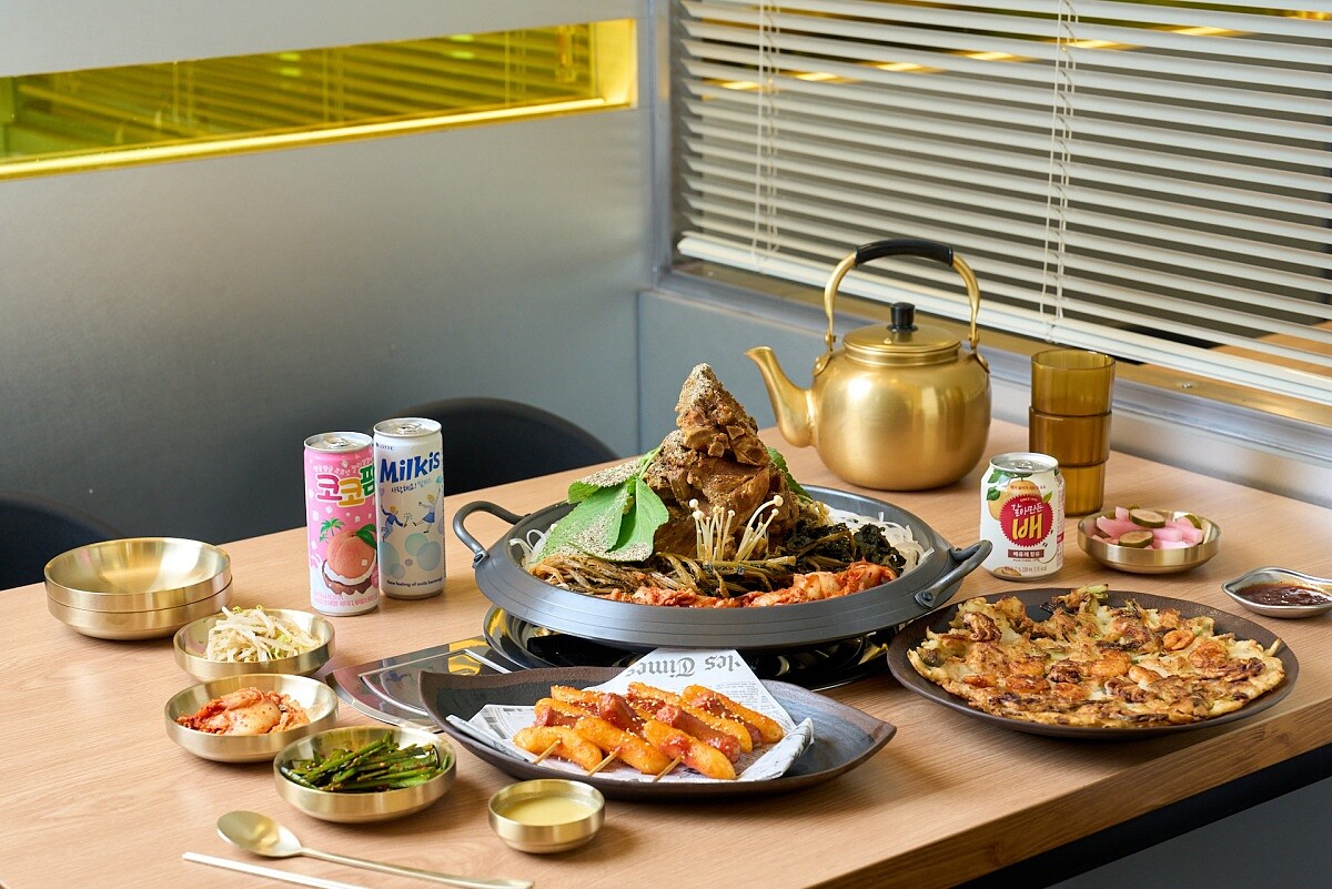 「馬鈴薯排骨湯（감자탕）」是韓國的靈魂料理。