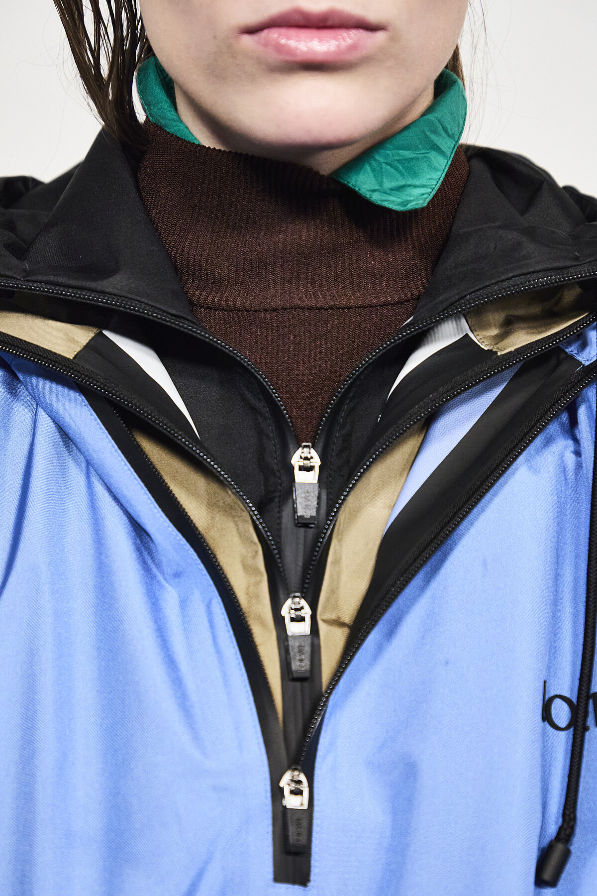 LoeweSS26系列造型。