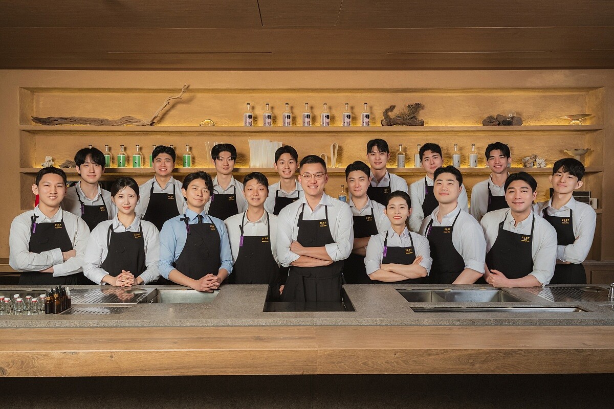 「Zest」名列第16名。