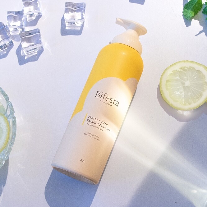 Bifesta碧菲絲特亮澤碳酸泡洗顏200g，NT199