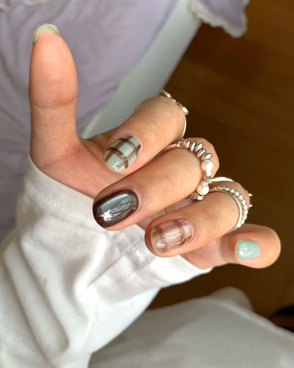 Photo/小紅書 @泡芙小狗nail