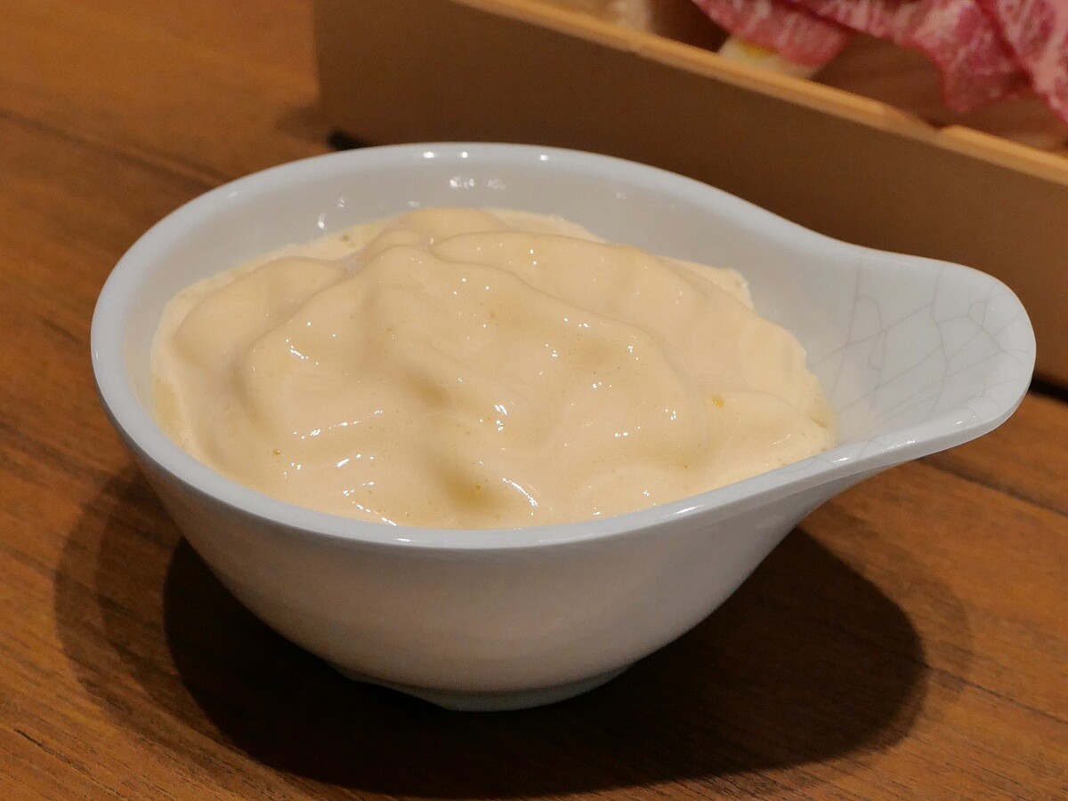 靈魂醬汁「蛋液泡泡」。