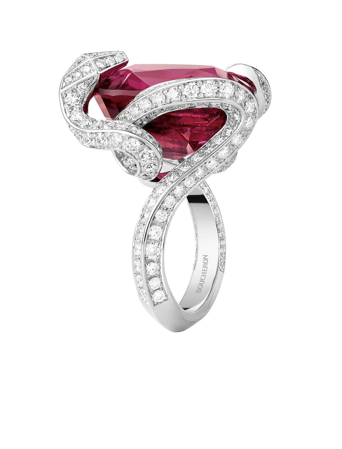 高級珠寶系列Serpent戒指 白金750材質 鑲嵌鑽石紅碧璽和鑽石 台幣參考價格NTD4,070,000