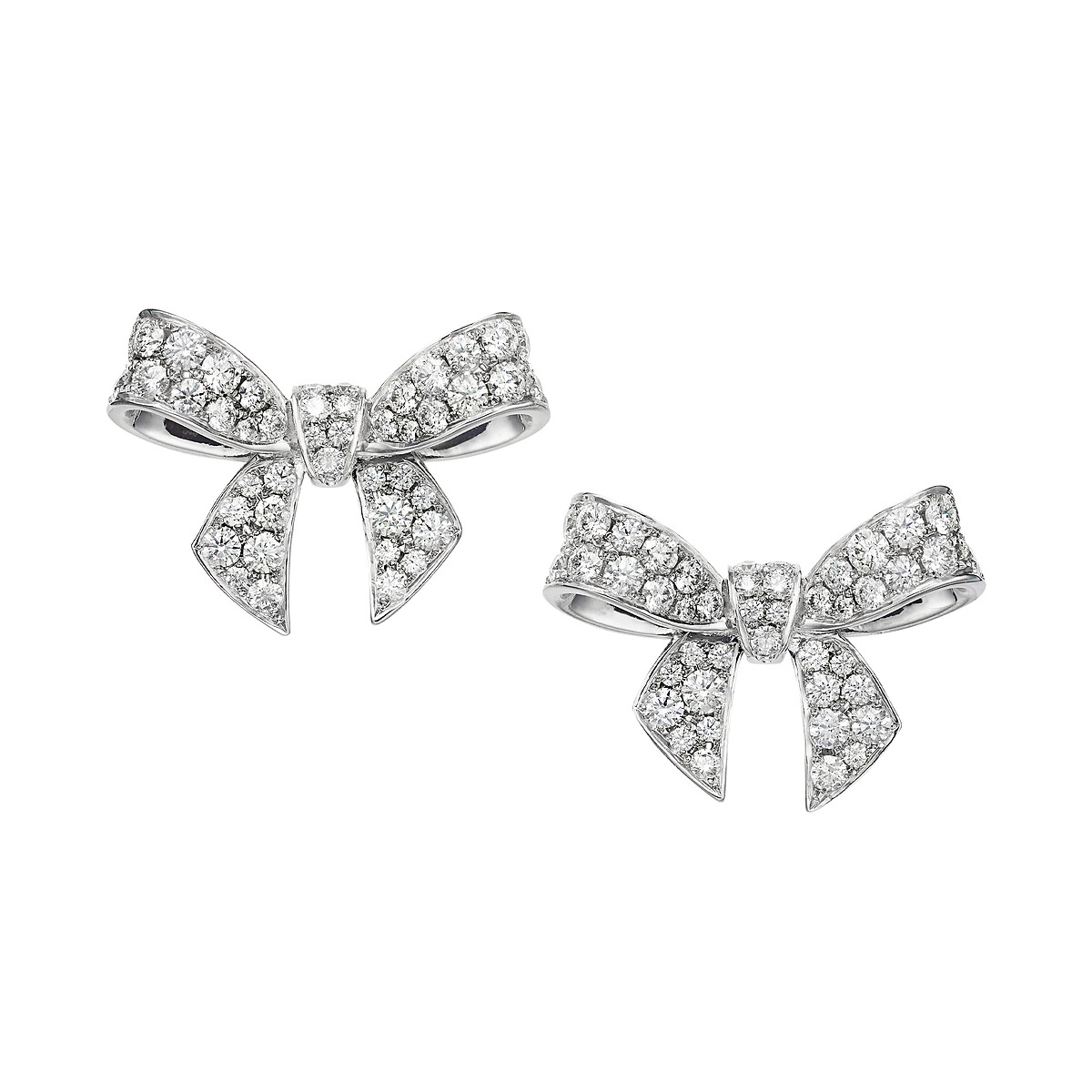 （典禮）Bow Charm 鑽石針式耳環 18K白金鑲嵌鑽石 參考價格NT$ 402,000