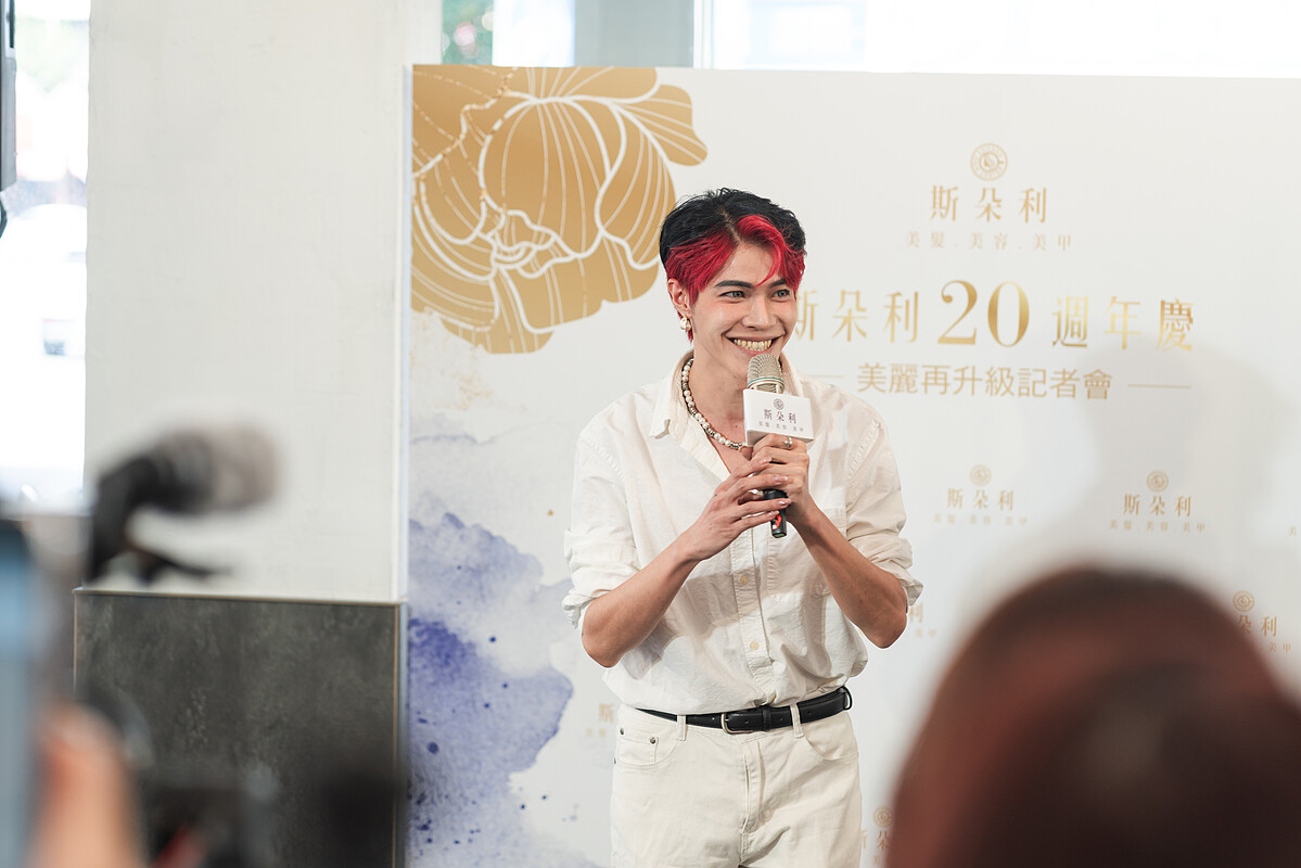 斯朵利美髮部代表 威廉經理
