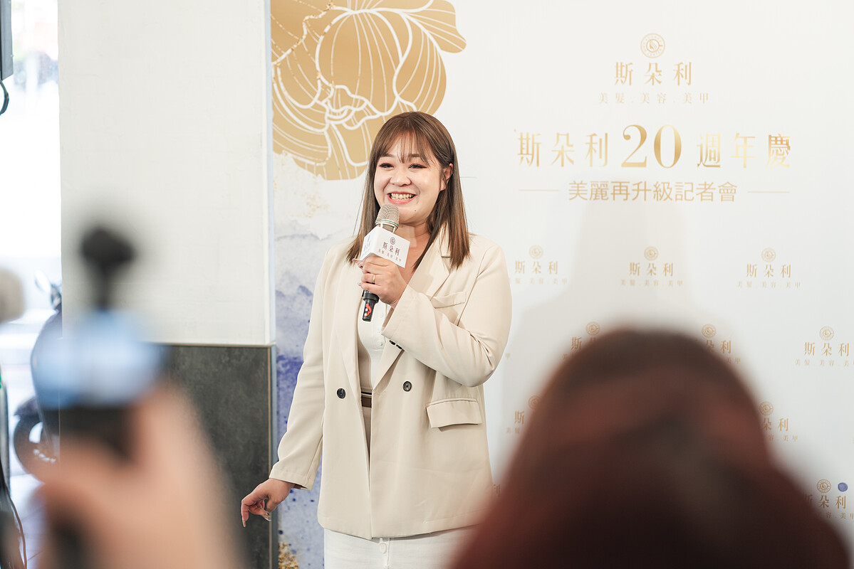 斯朵利美甲部代表 Yoyo經理