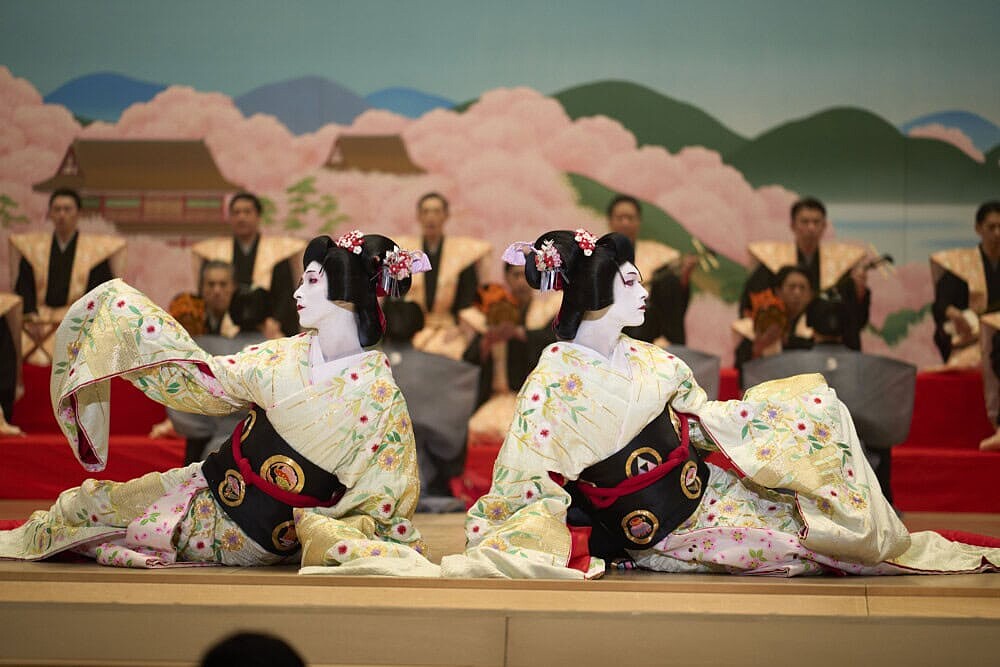 透過瞬間停止的「見得」，讓觀眾留下深刻印象。