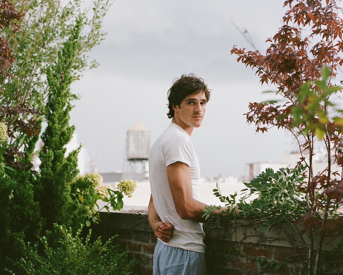 BTS by Isabella Elordi