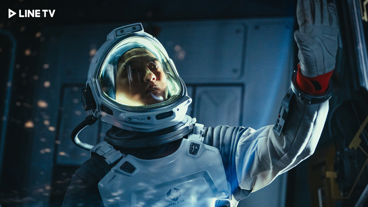 《星際救援》 傅孟柏飾演太空人，出任務遇難在宇宙漂流 Photo / LINE TV