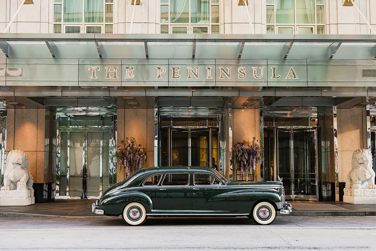 芝加哥半島酒店精心複刻的1946年帕卡德 Clipper。