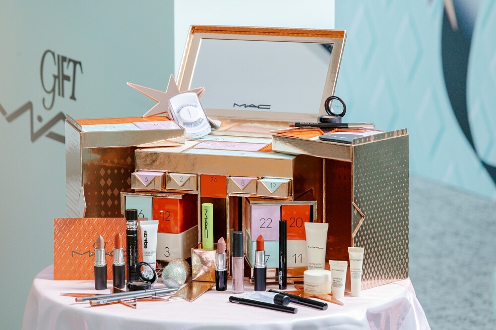 M.A.C未來樂園系列2025年聖誕倒數月曆,NT9,000