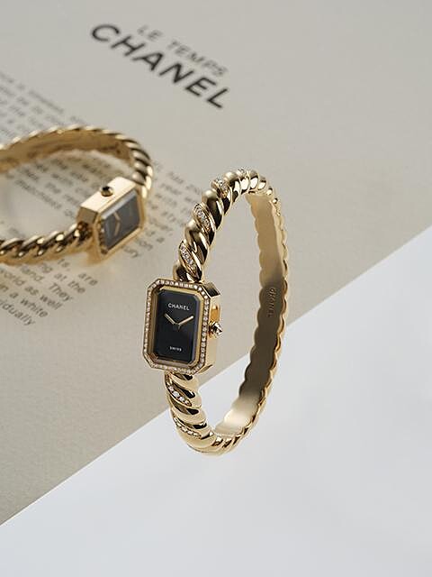 Chanel 全新 Première Galon腕錶。